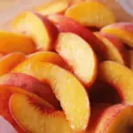 How to Freeze Peaches